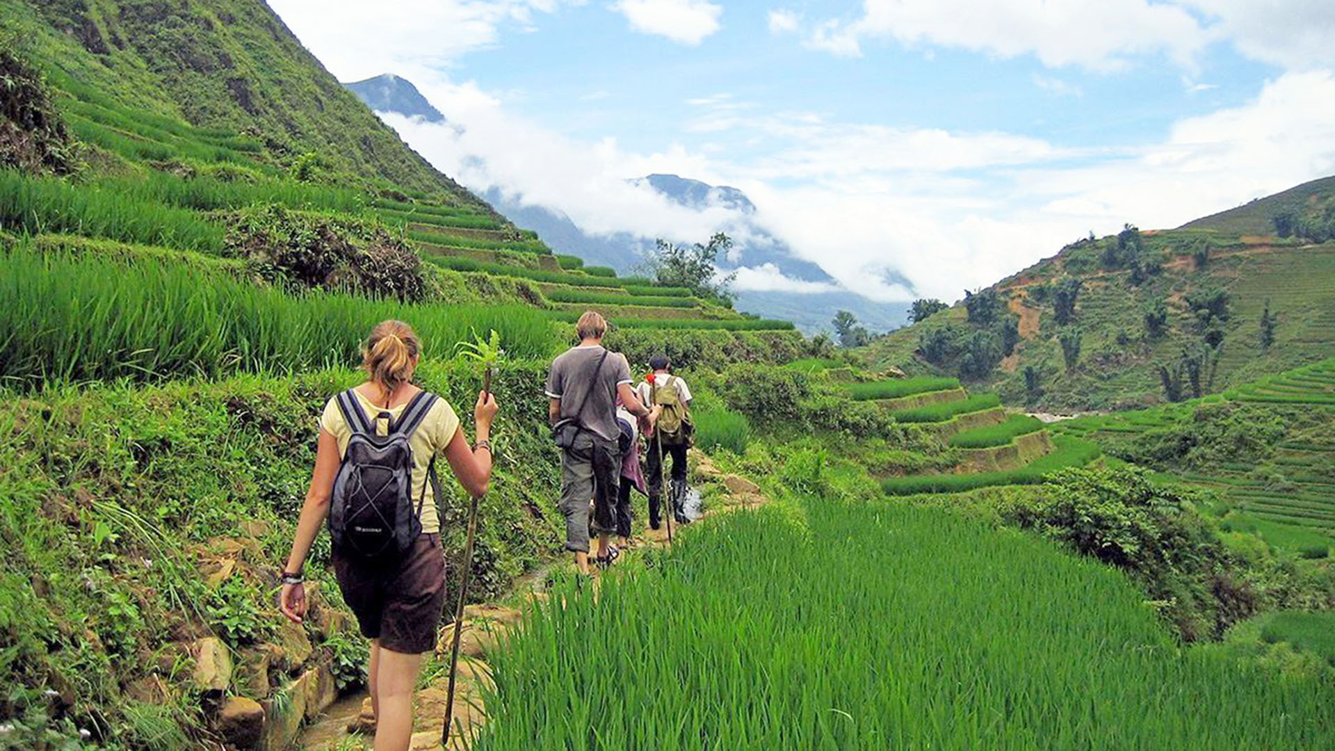 3N2D Tour | Experience SAPA - Conquer FANSIPAN Peak - Explore Cat Cat Village - Check in at Moana I Departure from Ha Noi